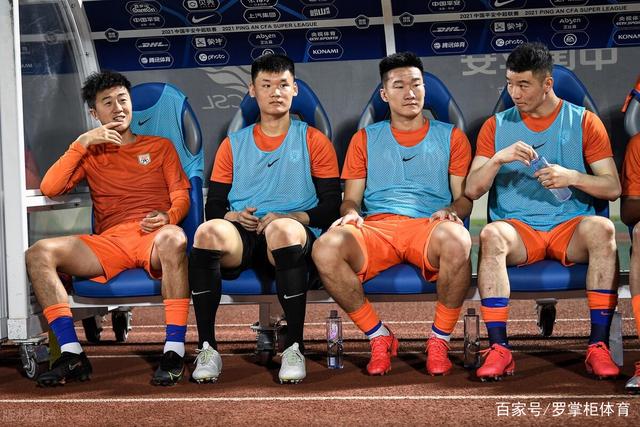 科曼：两场热身赛情况类似，我们在比赛中多次浪费机会